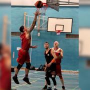 Malvern Mavericks beat Worcester Bears 88-75 in a top-of-the-table clash