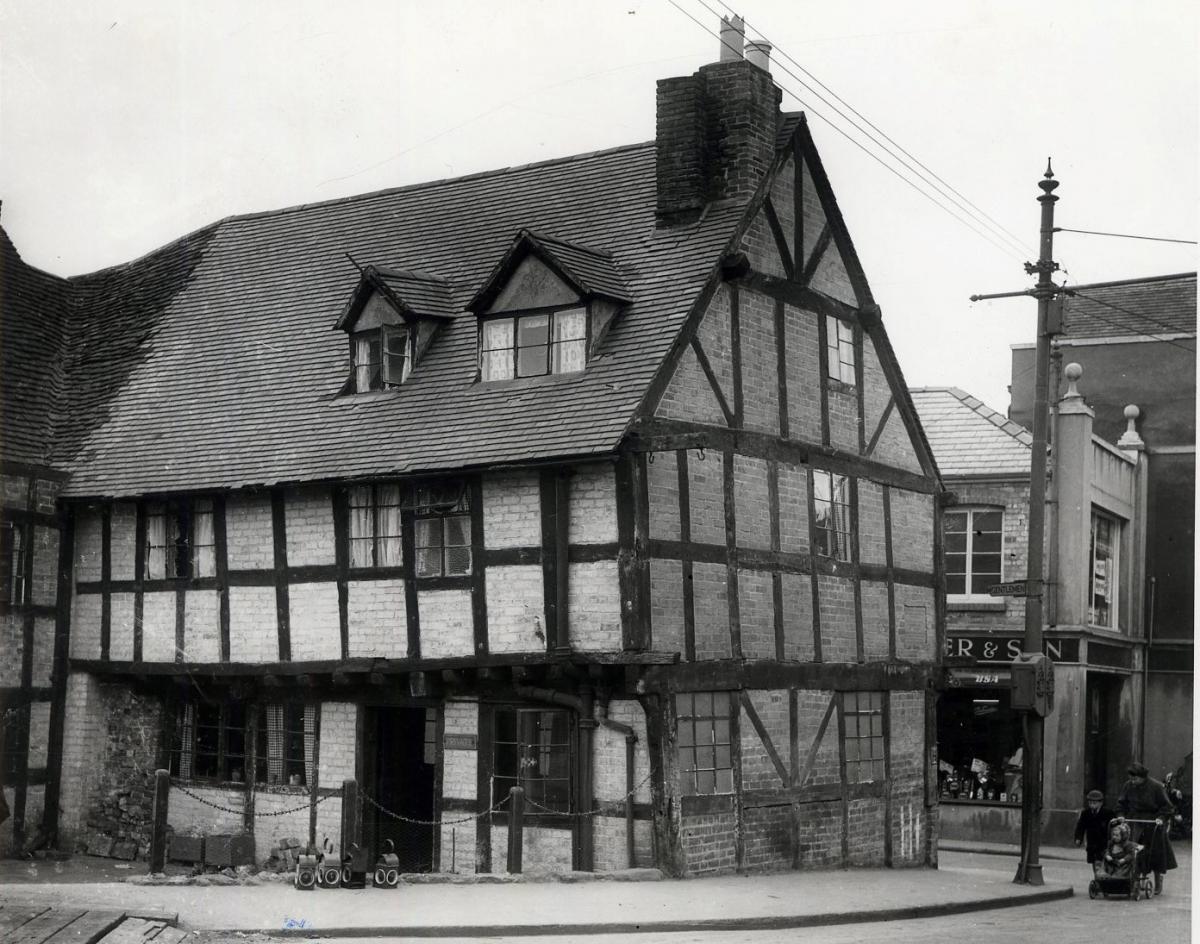 Vanished Worcester. This imposing half-timbered building stood until the late 1950s at the corner of Sidbury and King Street, Worcester.