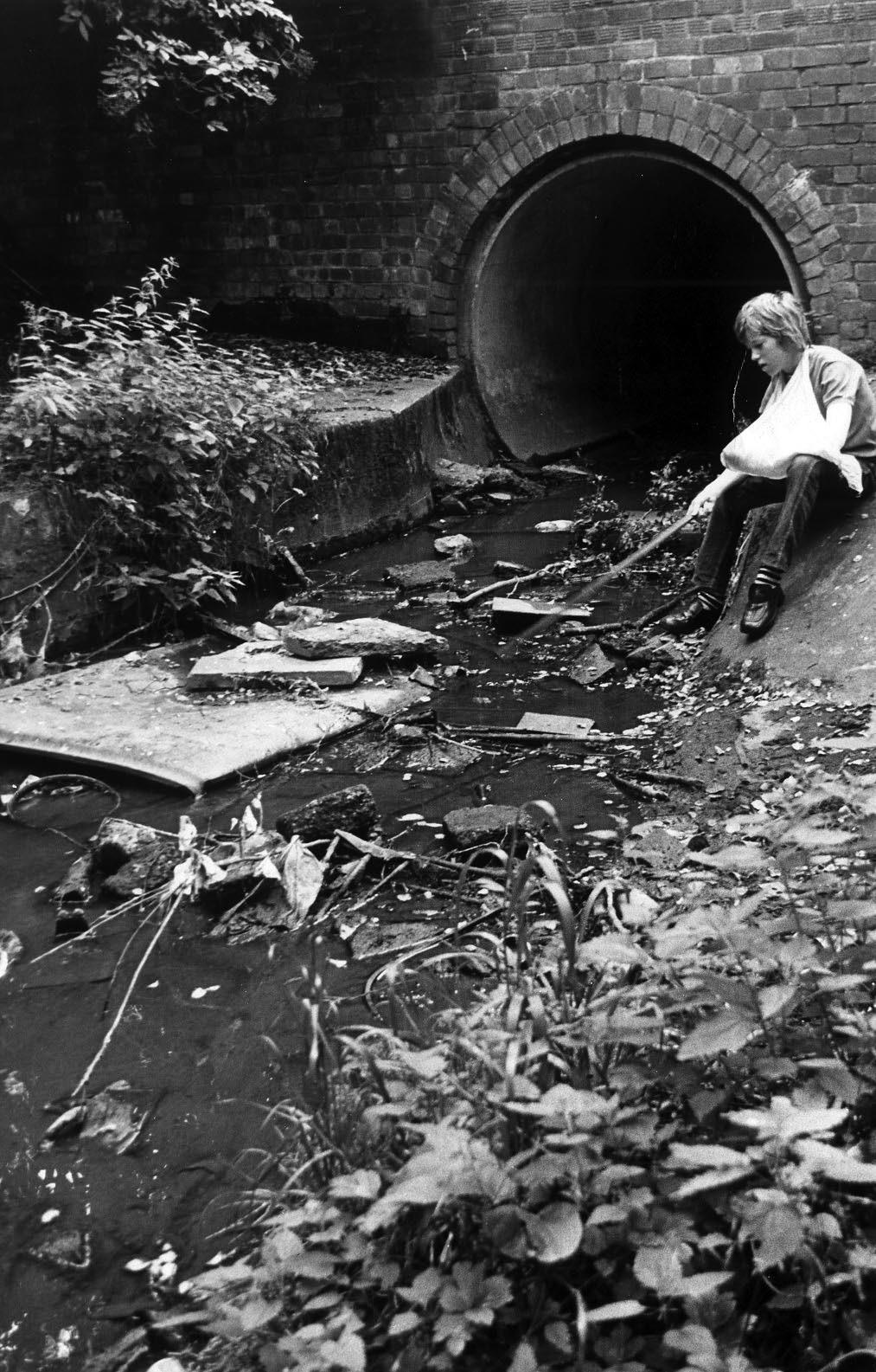LOVED the style of reporting in this August 1973 story of rubbish piling up in Duck Brook, Cherry Orchard, Worcester. The residents were up in arms because the water flow was being blocked by wood from dead trees, undergrowth and “vast amounts of metal 