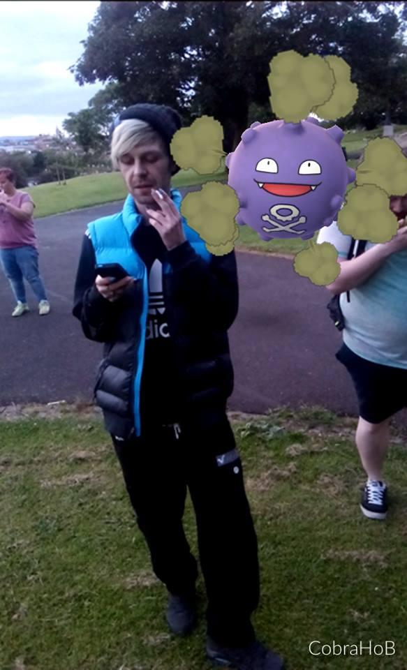 Tomas Easterlow smoking next to a Koffing