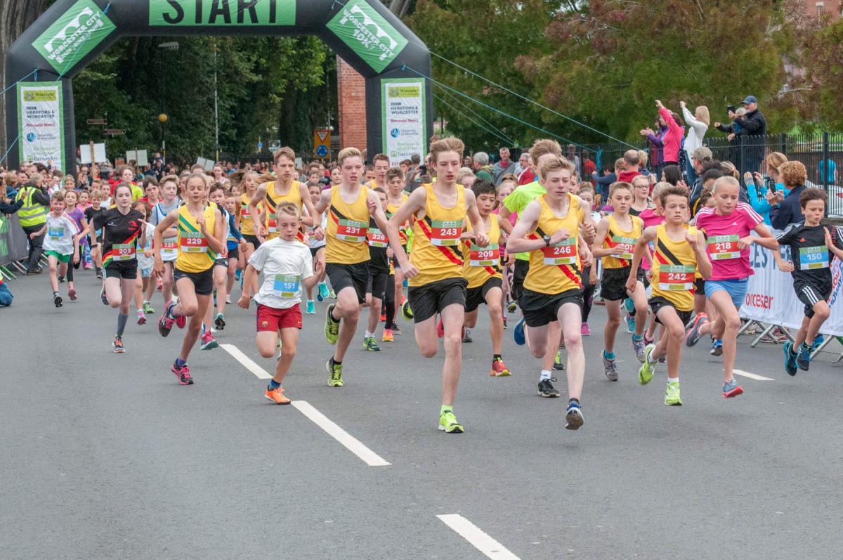 Worcester City 10K, 2016. Picture by Martin Humby. 38160729130.
