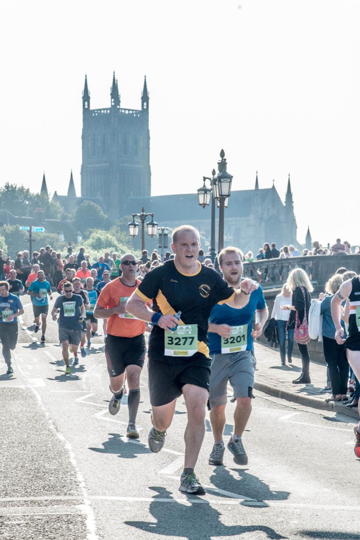 Worcester City 10K, 2016. Picture by Martin Humby. 38160729155.