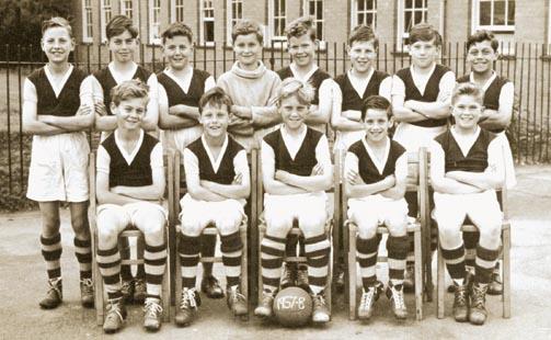 Back to the football team of 1957/58