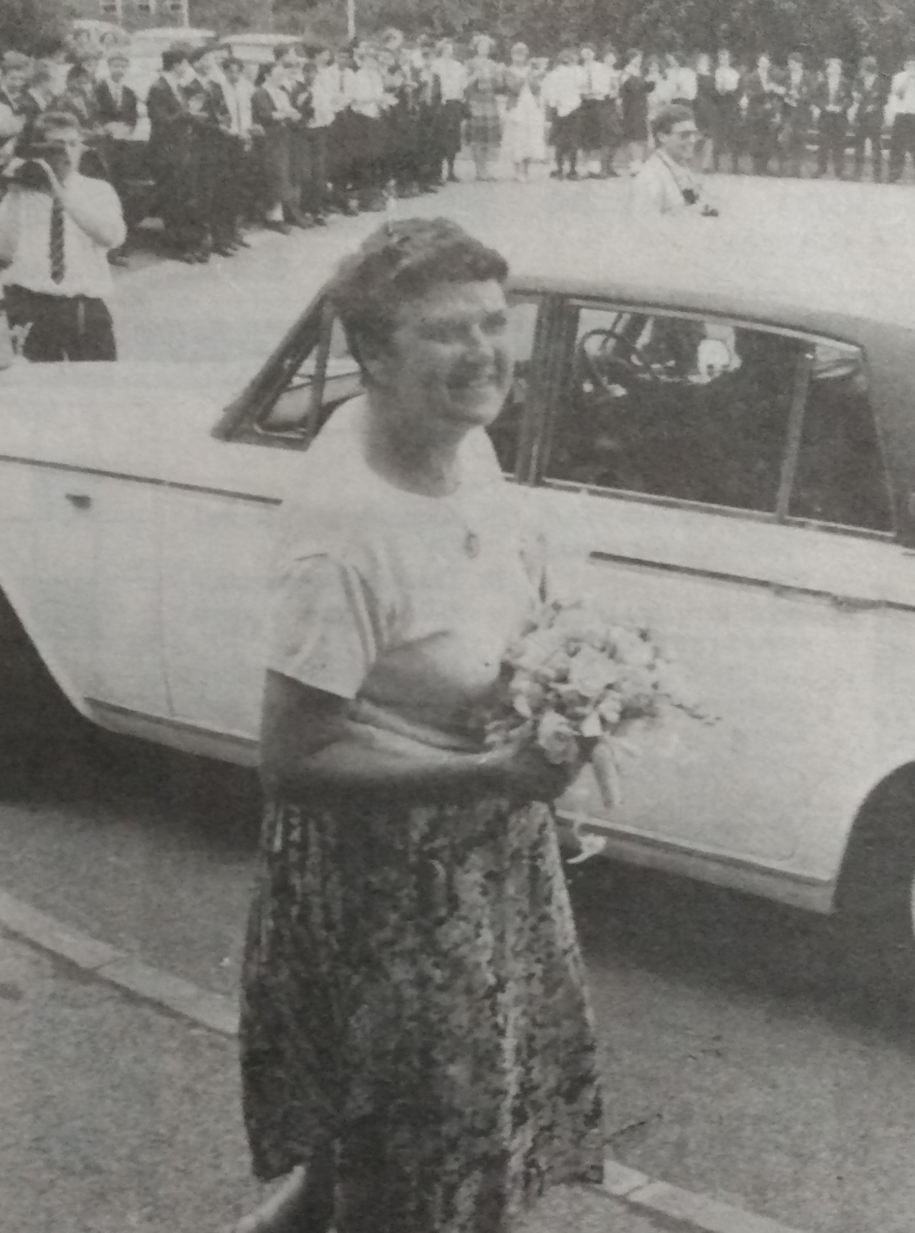 Teacher Barbara Jackson went out in style after 35 years at Nunnery Wood. The head of fourth year arrived in a chauffeur-driven Rools-Royce to celebrate the start of her retirement in July 1991