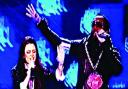 IDOL: Cher sings with Black Eyed Peas star Will.i.am