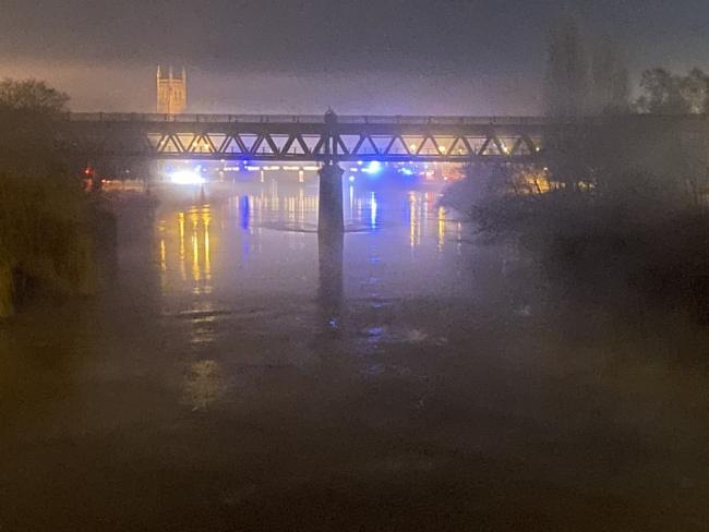 Emergency services at Worcester Bridge tonight. Picture by Dave Harford.