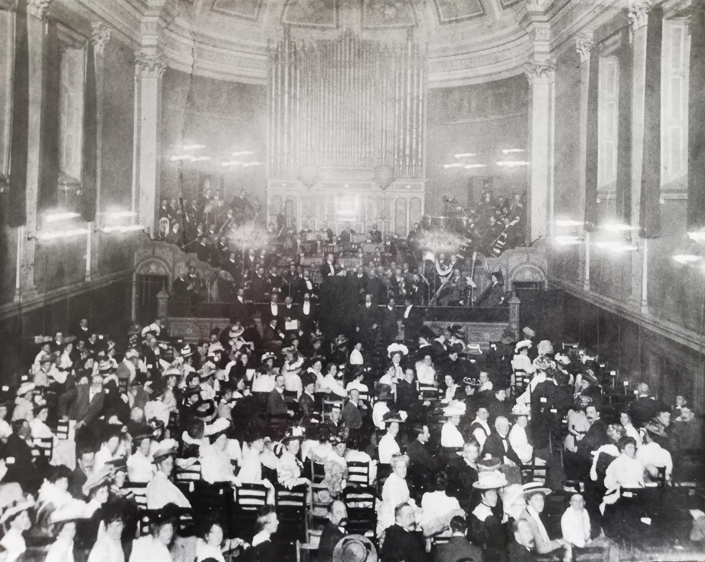 A 1902 Three Choirs Festival in Worcester’s Public Hall. Image TCF archive