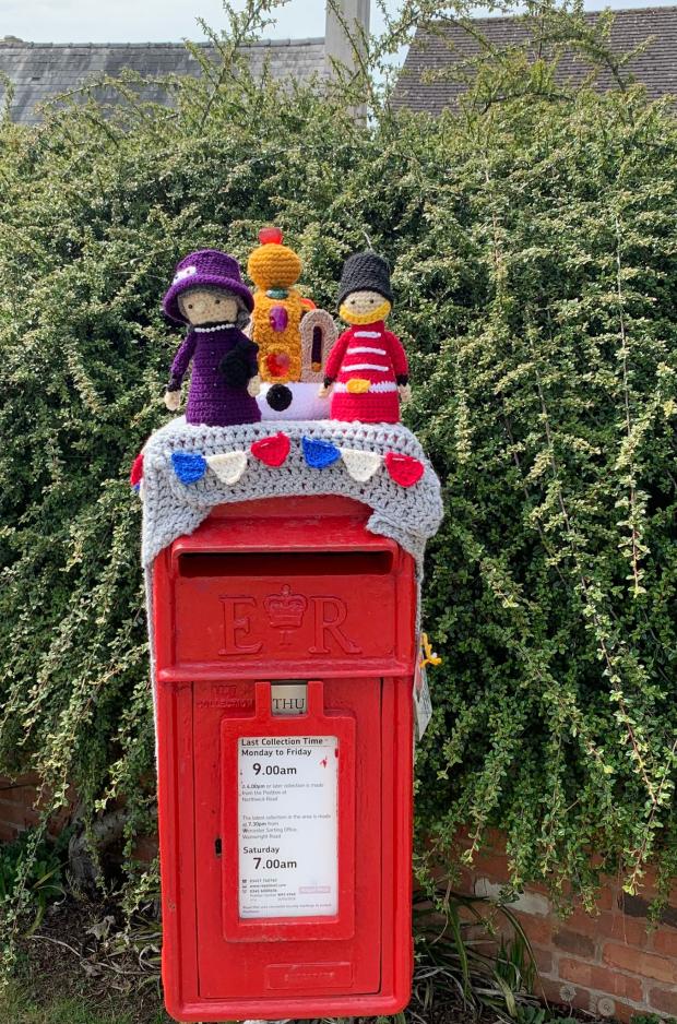 Worcester News: Lovely: Post box topper on Northwick Road 