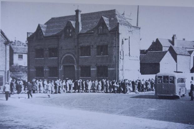 Now that’s what you call a bus queue. Newport Street bus station in the 1950s