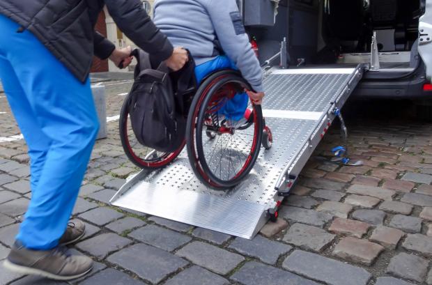 Worcester News: WHEELCHAIR: A woman has complained about the service of a non emergency patient transport service. Picture: Getty Images