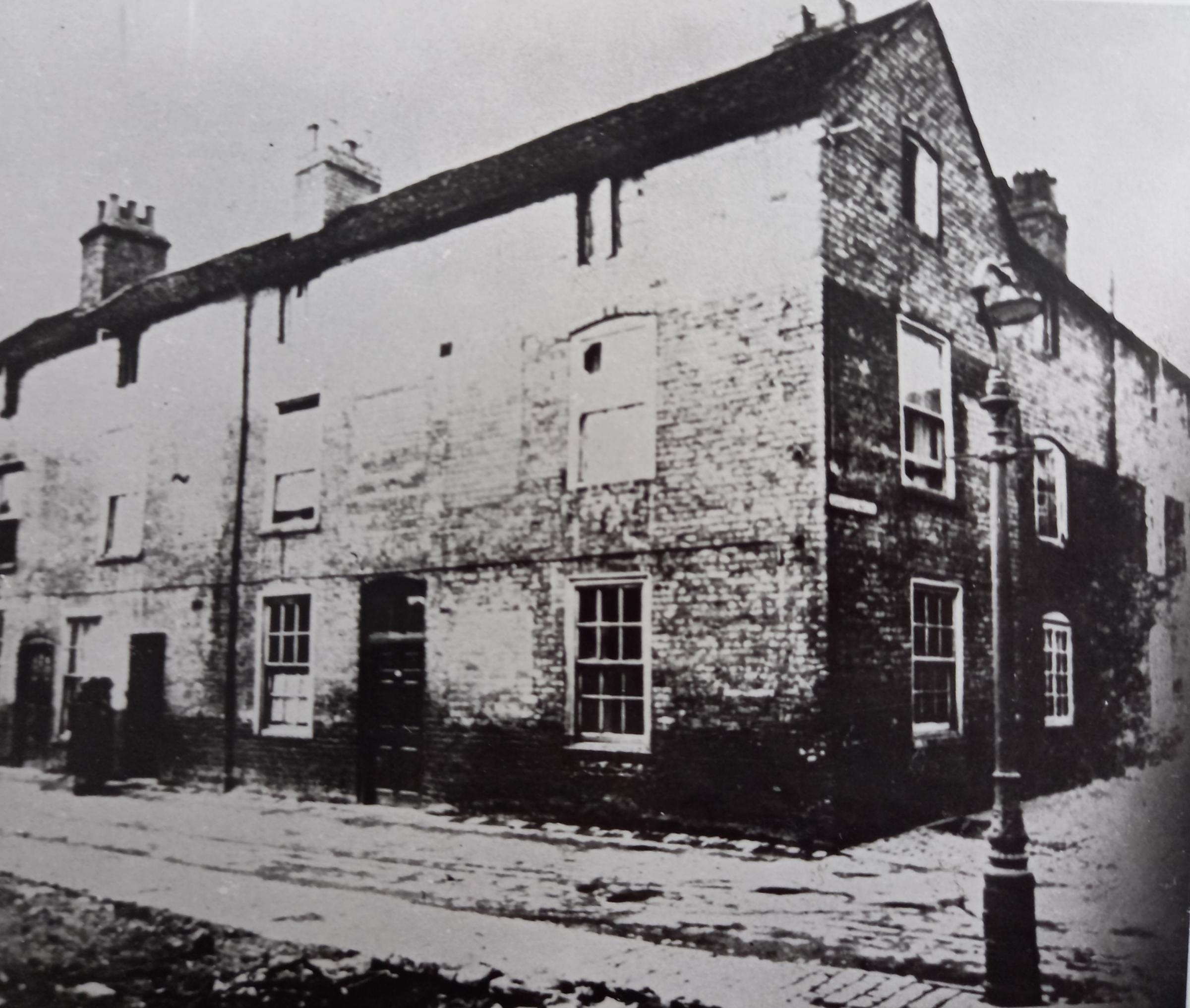 The old Bull and Sun pub in Bull Entry in 1937
