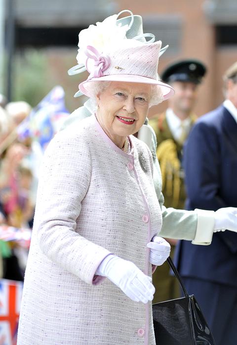 School closures - will schools close today following the Queen's death? - Vimarsana News