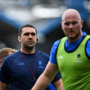 Worcester Warriors Head Coach Jonathan Thomas watches over warm ups - Mandatory by-line: Andy Watts/JMP - 18/09/2021 - RUGBY - Sixways Stadium - Worcester, England - Worcester Warriors v London Irish - Gallagher Premiership Rugby