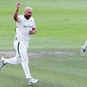 Joe Leach took six wickets for Worcestershire as he recorded his career best figures of 6-44.