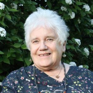 Lorna Carolyn Archer (née Spier)