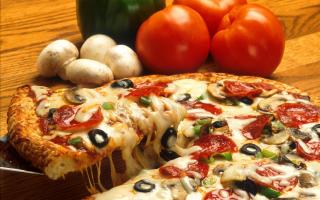 Best pizza restaurants in Worcester according to Tripadvisor reviews (Canva)